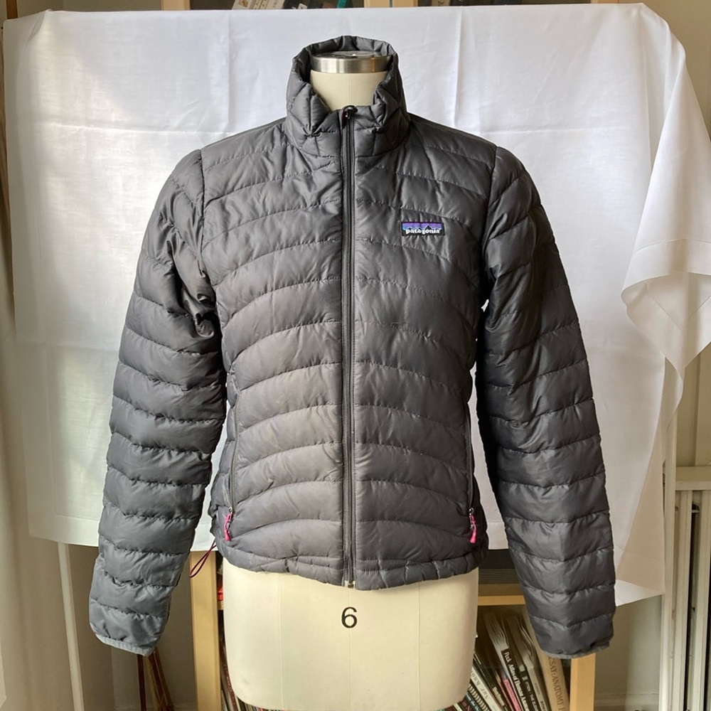 Patagonia Down Sweater, Sz Small, Gray and Plum